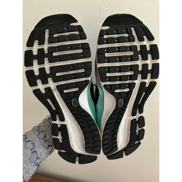 Nike Shoes Women's 8 Sneakers Fitsole Lime Green - Picture 3 of 11